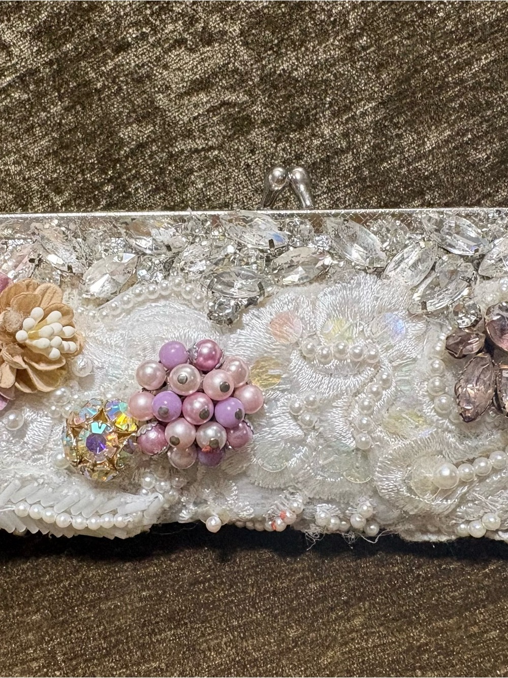 Embellished Floral Lace Clutch in Pink & Ivory - Picture 7 of 8